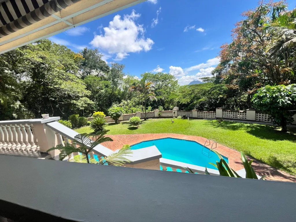 CHG-HSE-001 (10).webp