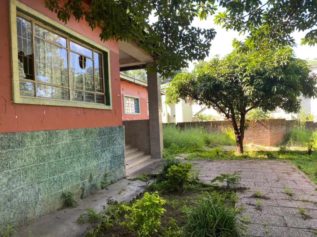 BCA-COM-001 (5).webp