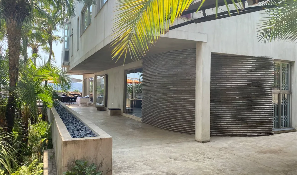 Executive Kabula Hill Home with Stunning Views